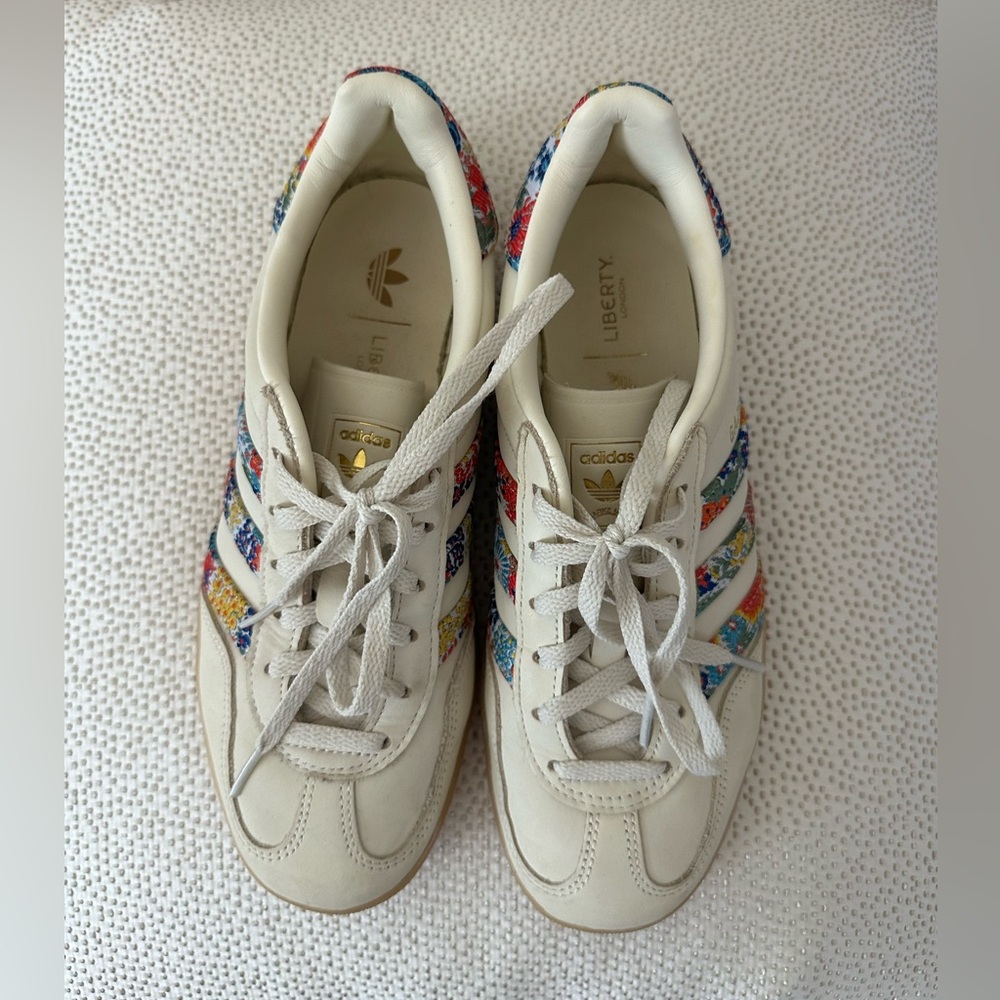 Adidas x Liberty London Gazelle Floral Sneakers - Picture 3 of 3